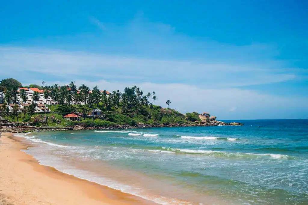 Varkala → Kovalam