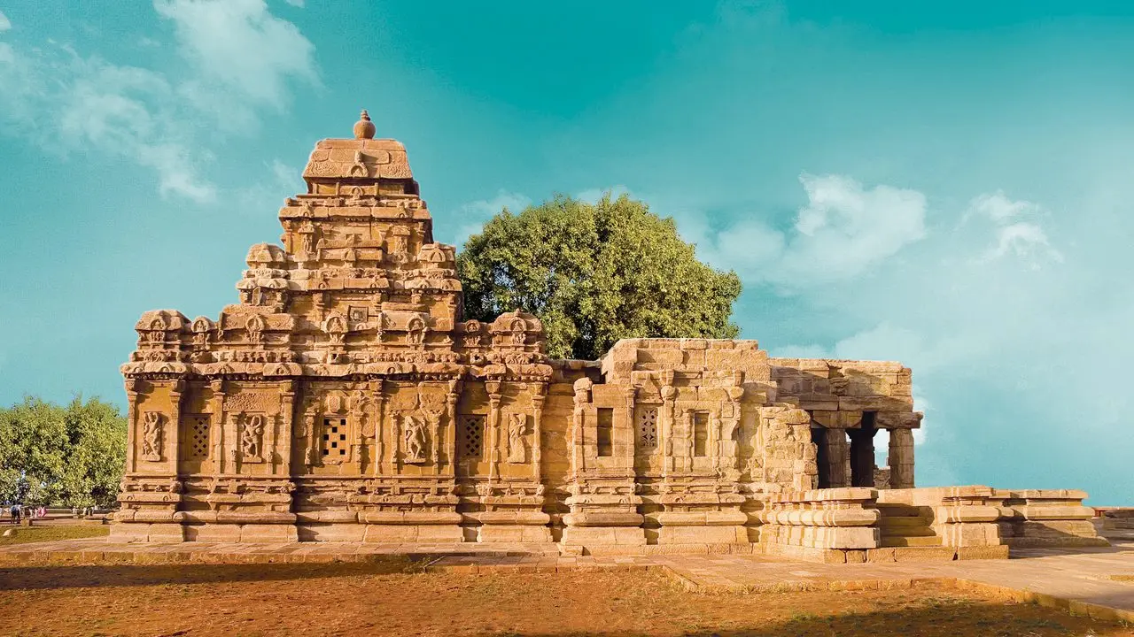 Hampi → Pattadakal → Aihole → Badami